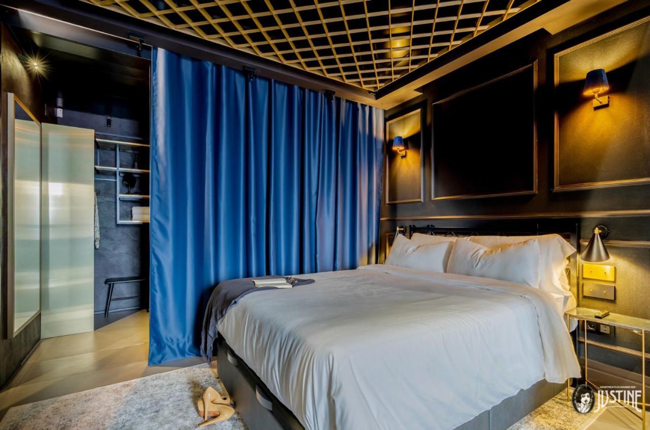 Suite Shibari By Justine Apartments Sobria Elegante Y Pecaminosa Apartamento Turistico En Madrid Rio Екстериор снимка